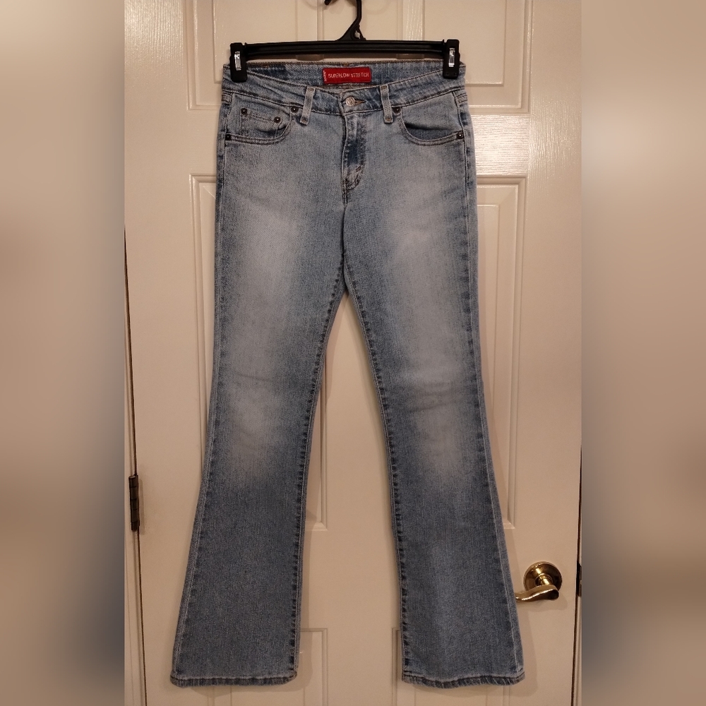 EUC Levi's Super low Stretch 518 Jeans 👖